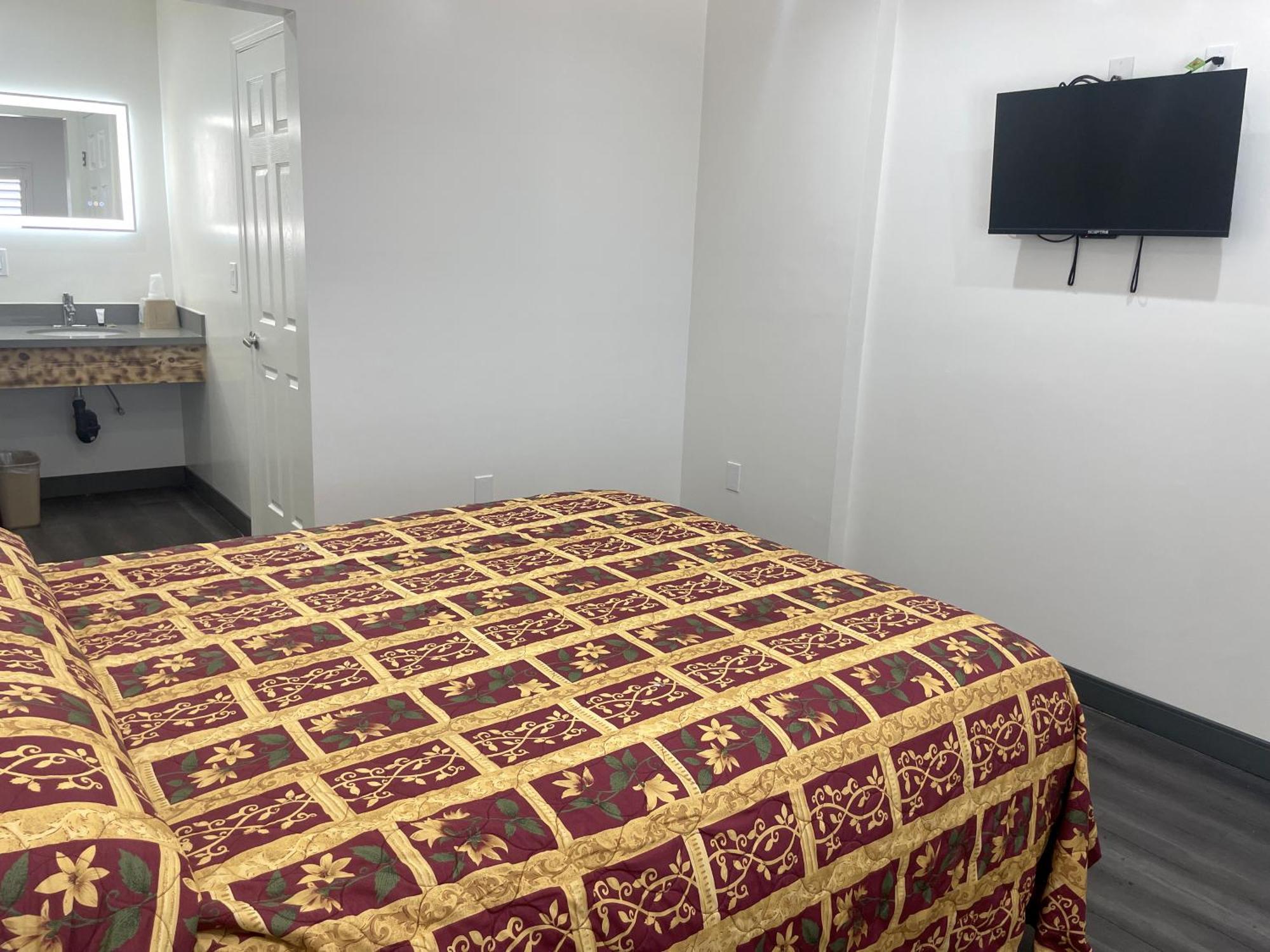 Newport Bay Inn Κόστα Μέσα Εξωτερικό φωτογραφία